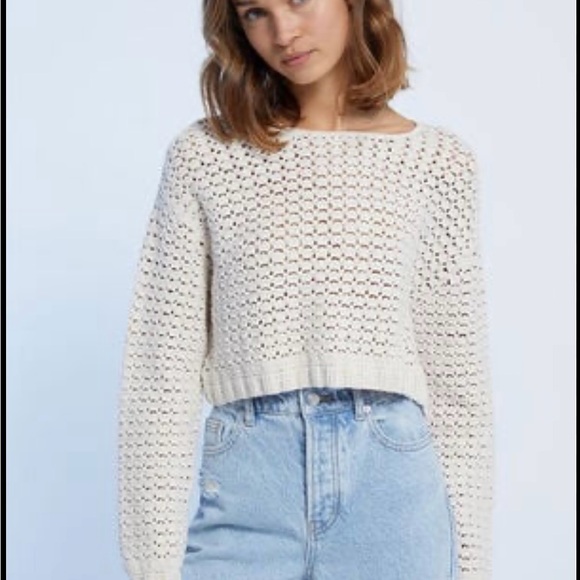 La Hearts Cream Knit Sweater
0015 - Picture 1 of 6